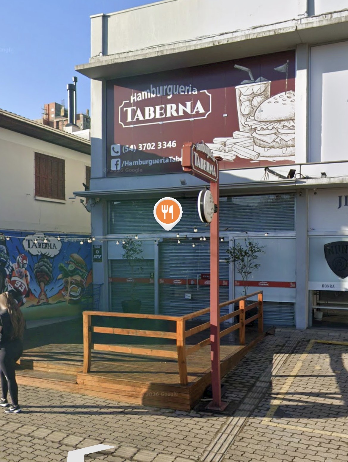 Fachada da loja Taberna Hamburgueria